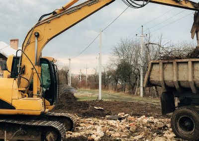 Service d'excavation et terrassement à Boisbriand et sur la Rive-Sud et Rive-Nord/ Mini-Excavation Montréal